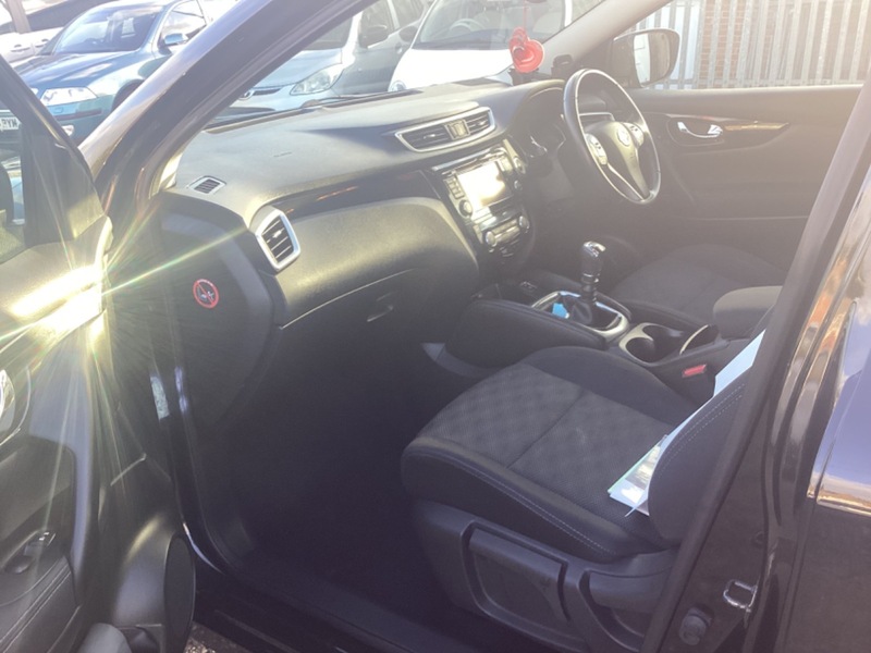 Used Nissan Qashqai 2015 for sale - 76643091: Photo 11