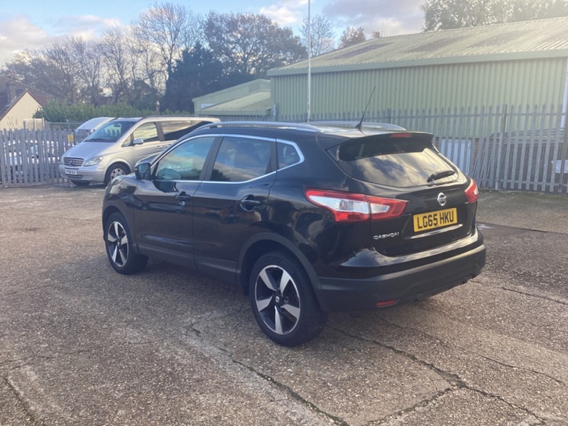 Used Nissan Qashqai 2015 for sale - 76643091: Photo 4