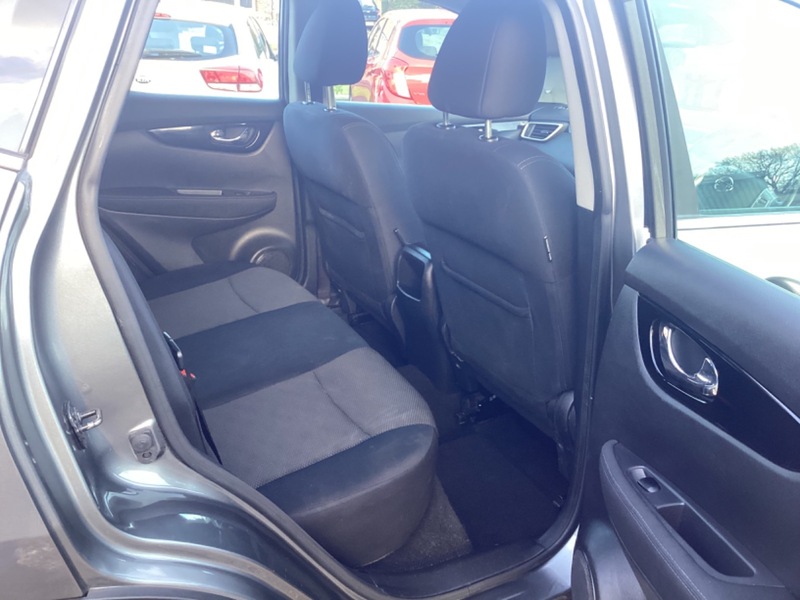 Used Nissan Qashqai 2015 for sale - 77423103: Photo 9