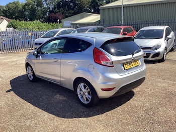 Used Ford Fiesta 2016 for sale - 79335111: Photo
