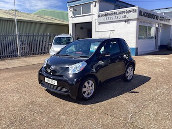 Used Toyota IQ 2011 for sale - 78558003: Photo