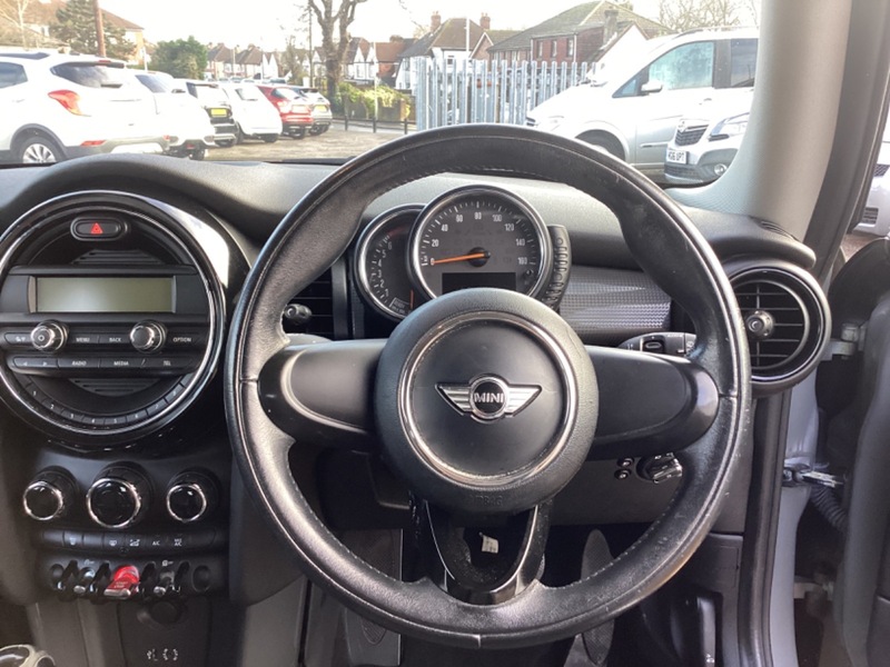 Used MINI Hatch 2014 for sale - 77201000: Photo 12