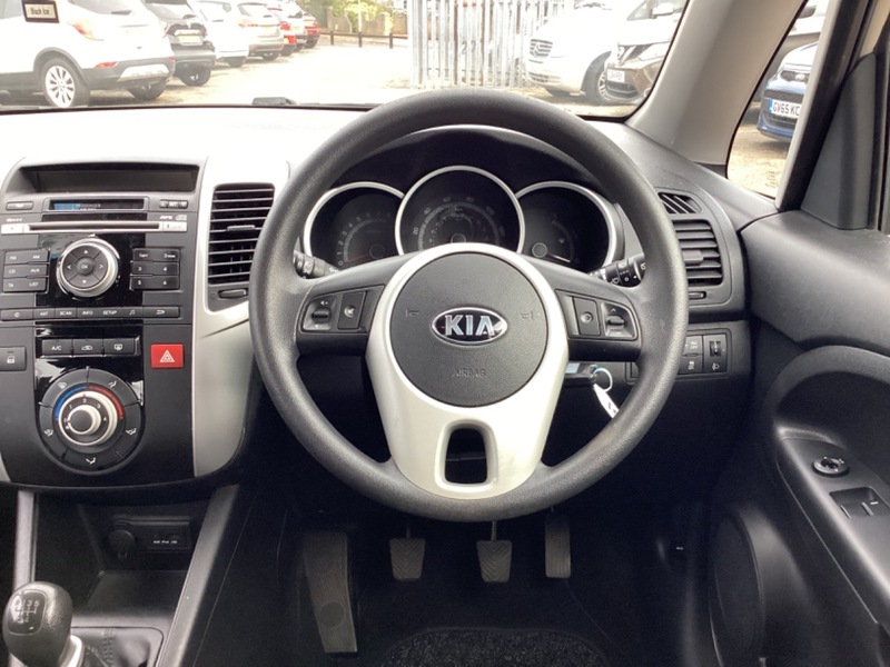Used Kia Venga 2013 for sale - 76418050: Photo 12