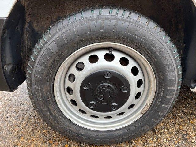 Used Vauxhall Vivaro for sale - 78006479: Photo 23