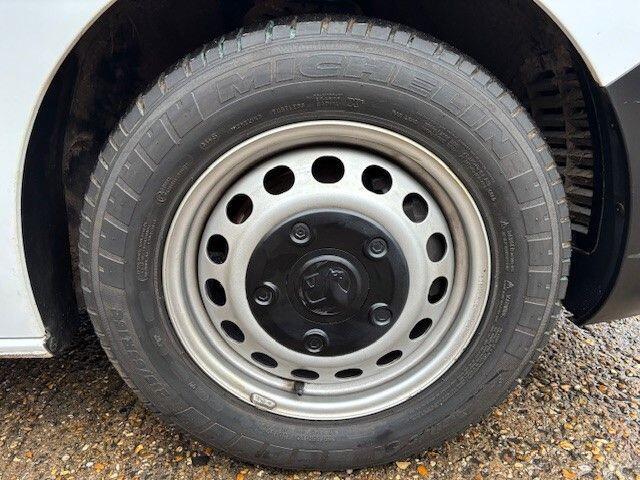 Used Vauxhall Vivaro for sale - 78006479: Photo 24