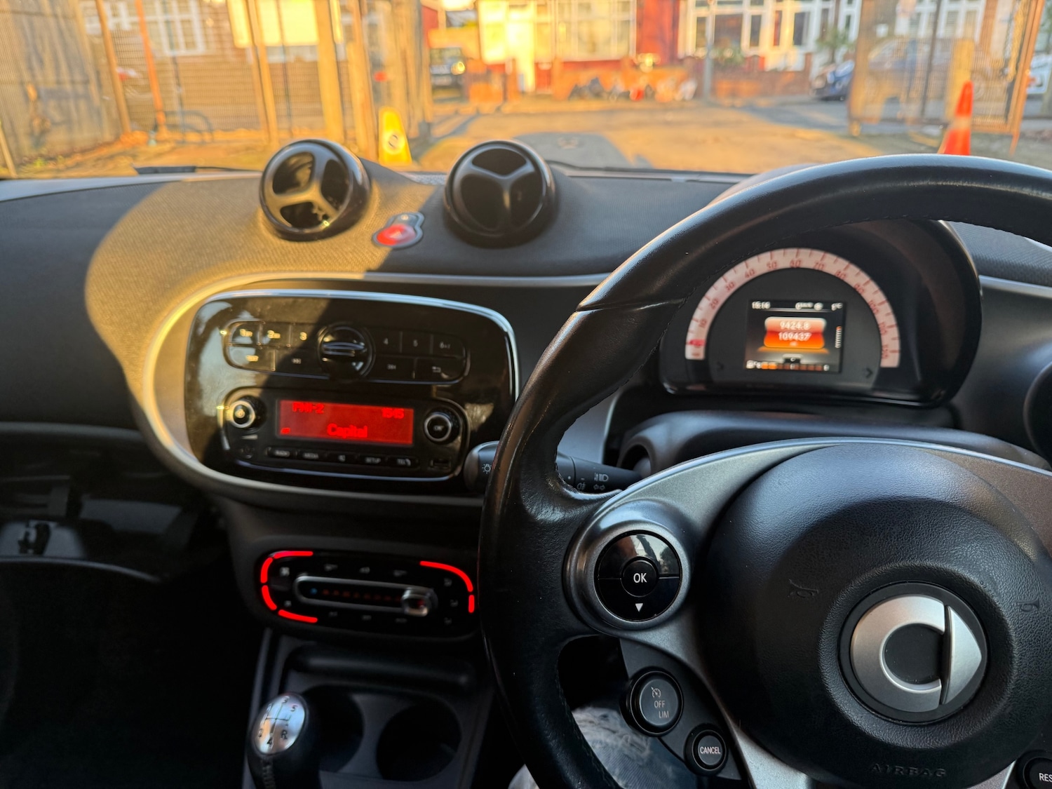 Used smart fortwo 2018 for sale - 77196527: Photo 13
