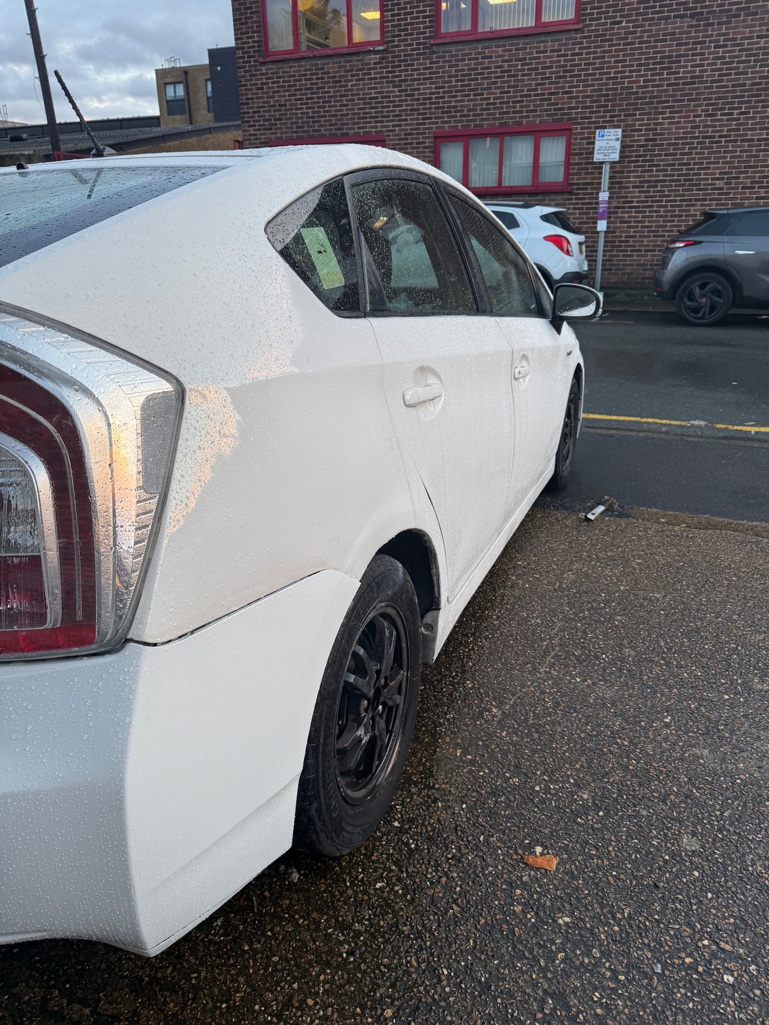 Used Toyota Prius 2015 for sale - 77605320: Photo 9