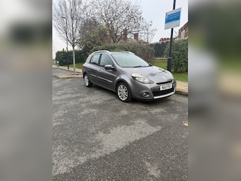 Used Renault Clio 2011 for sale - 77326395: Photo