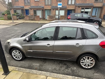 Used Renault Clio 2011 for sale - 77326395: Photo