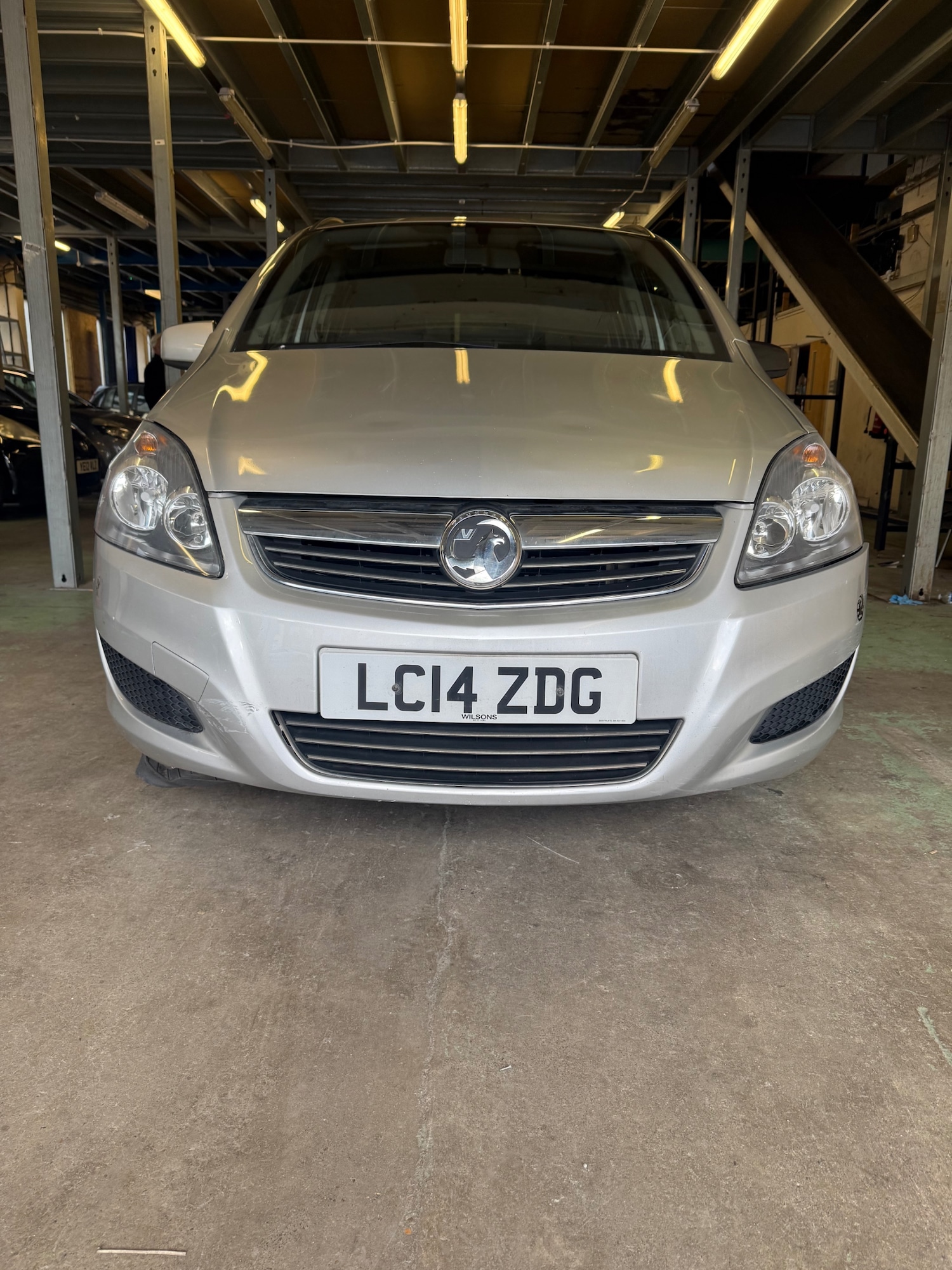 Used Vauxhall Zafira 2014 for sale - 77300325: Photo 2