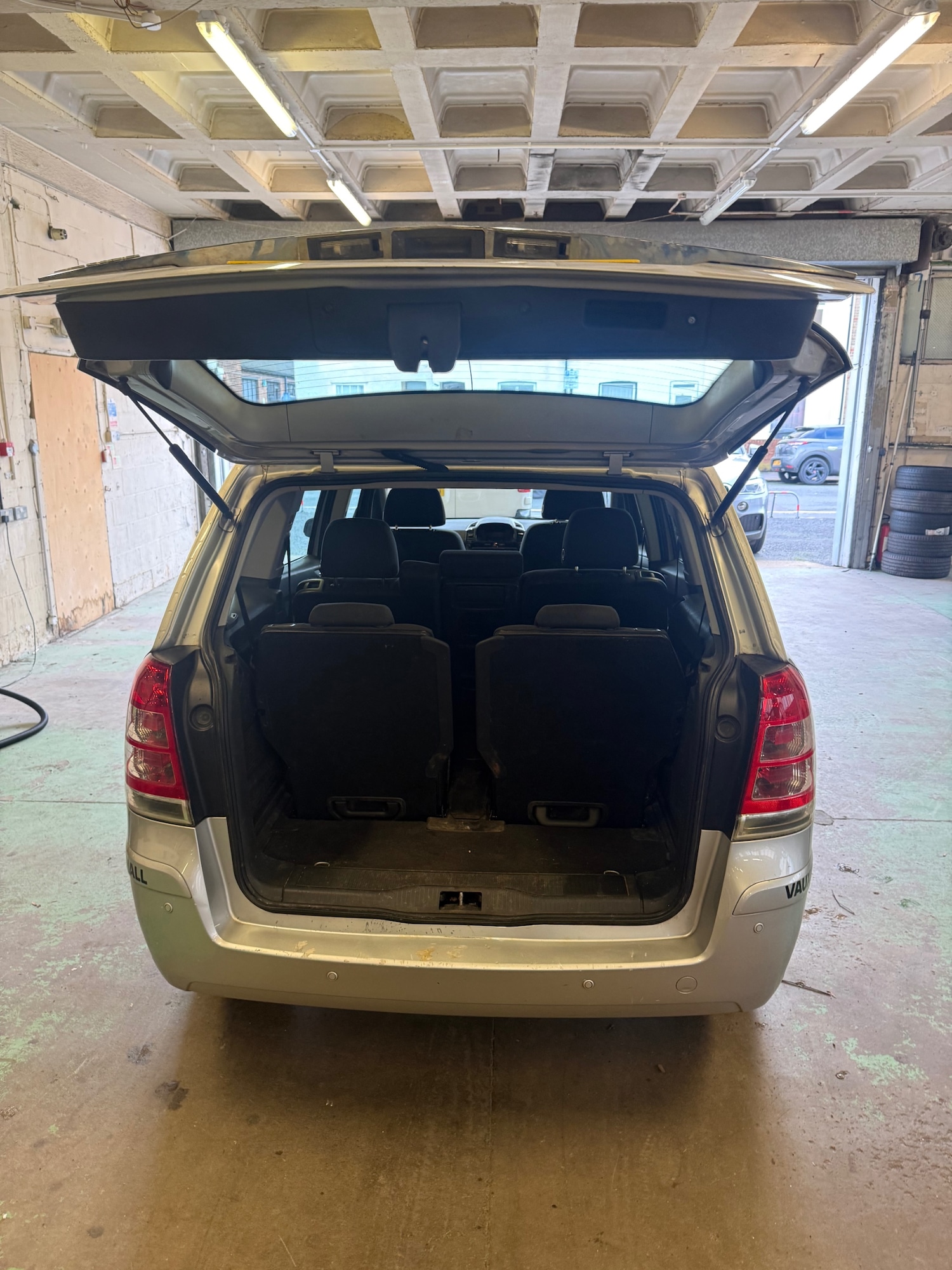 Used Vauxhall Zafira 2014 for sale - 77300325: Photo 7