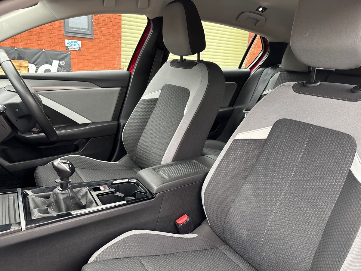 Used Vauxhall Astra 2022 for sale - 76873642: Photo 39