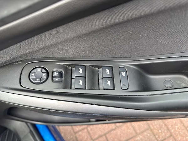 Used Vauxhall Grandland X 2019 for sale - 75815546: Photo 17