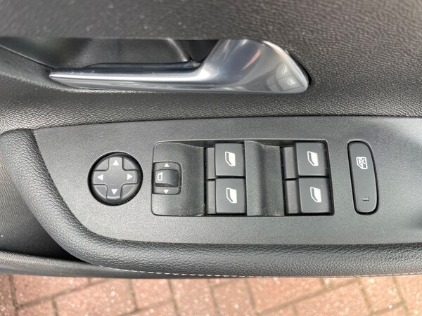 Used Vauxhall Mokka 2023 for sale - 76124595: Photo 17