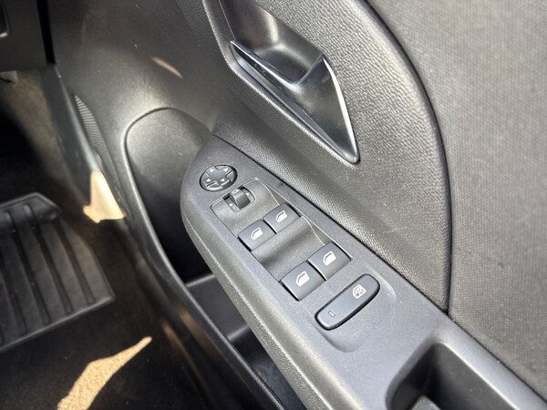 Used Vauxhall Corsa 2022 for sale - 75591087: Photo 17