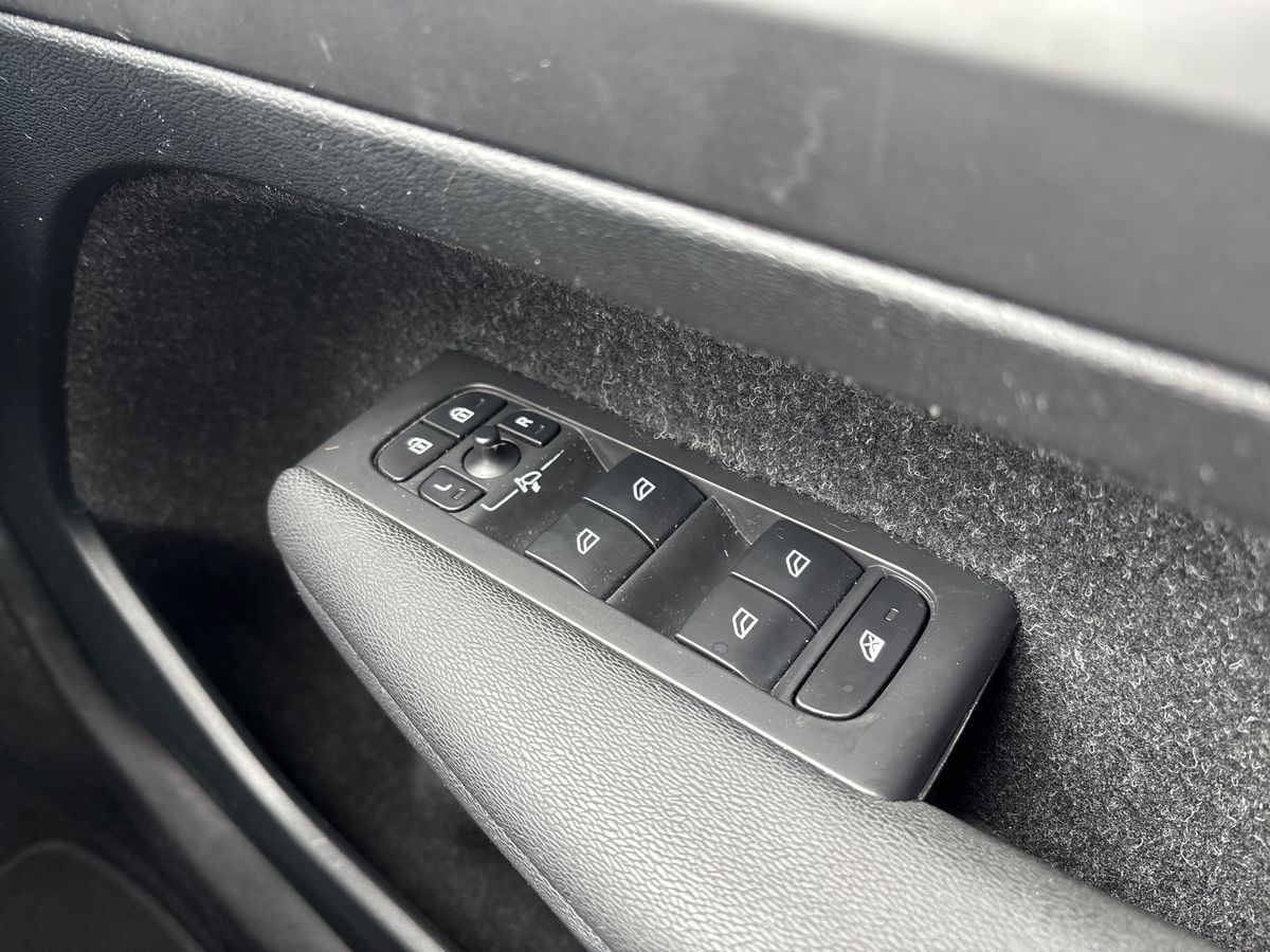 Used Volvo XC40 2020 for sale - 75922023: Photo 17