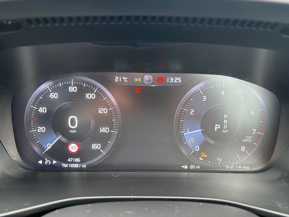 Used Volvo XC40 2020 for sale - 75922023: Photo 21