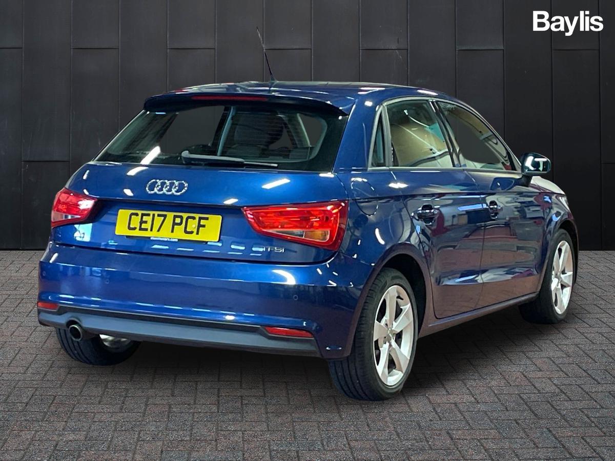 Used Audi A1 2017 for sale - 77526153: Photo 2