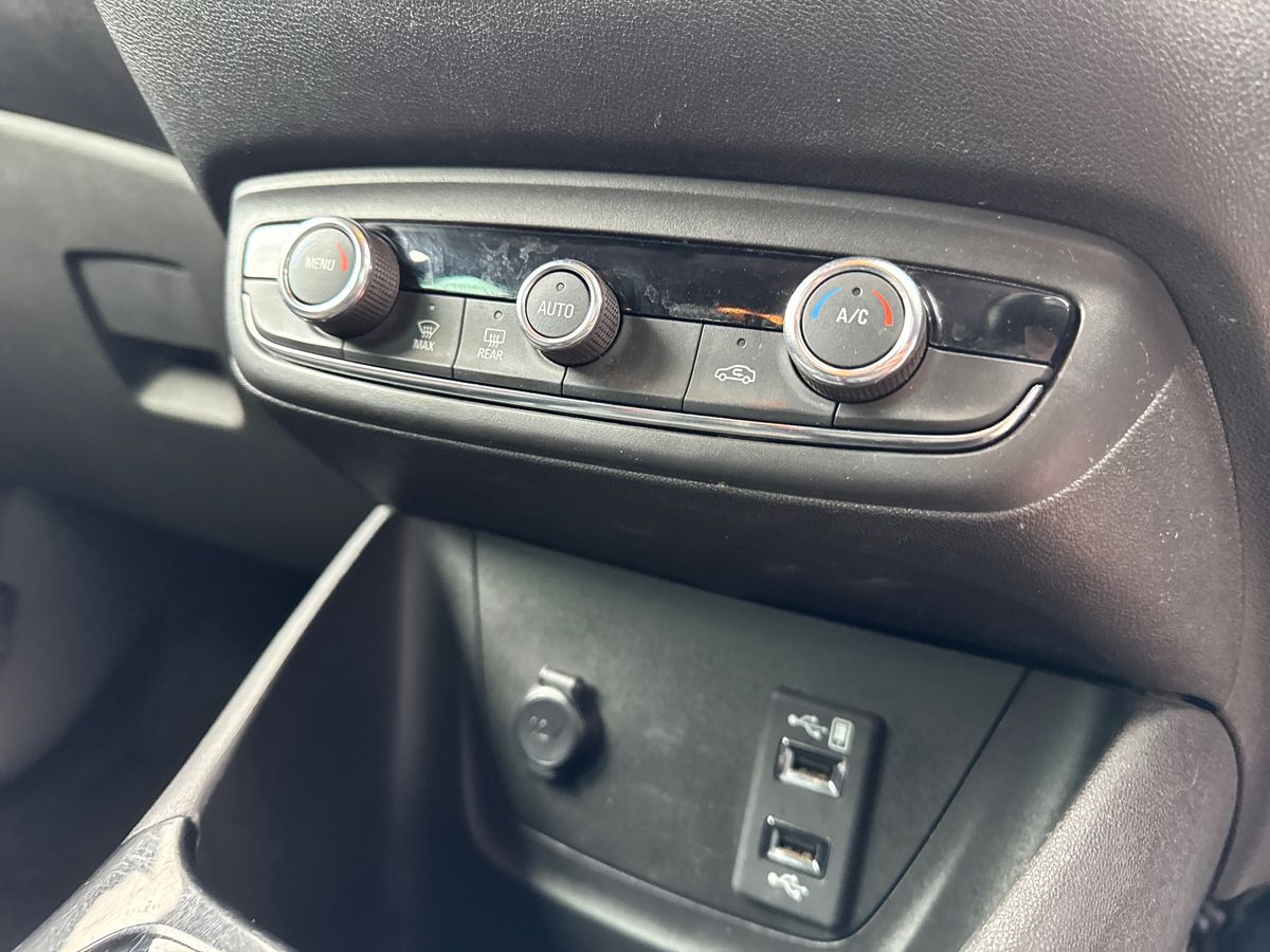 Used Vauxhall Crossland 2022 for sale - 76261667: Photo 16