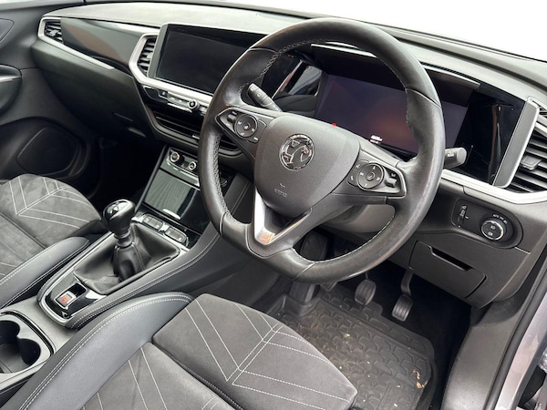 Used Vauxhall Grandland 2022 for sale - 75671890: Photo 3
