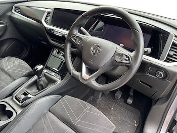Used Vauxhall Grandland 2022 for sale - 75671890: Photo