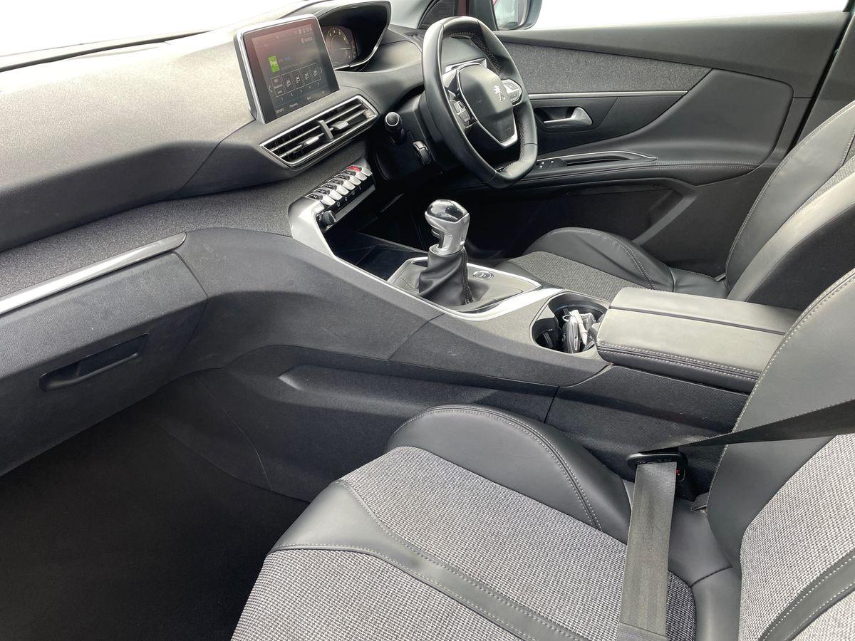 Used Peugeot 5008 2018 for sale - 77406343: Photo 14