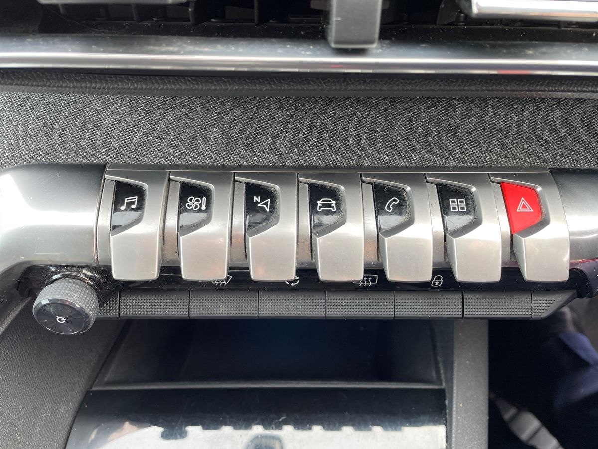 Used Peugeot 5008 2018 for sale - 77406343: Photo 29