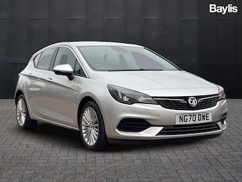 2021 - Astra Elite NAV Premium 5dr