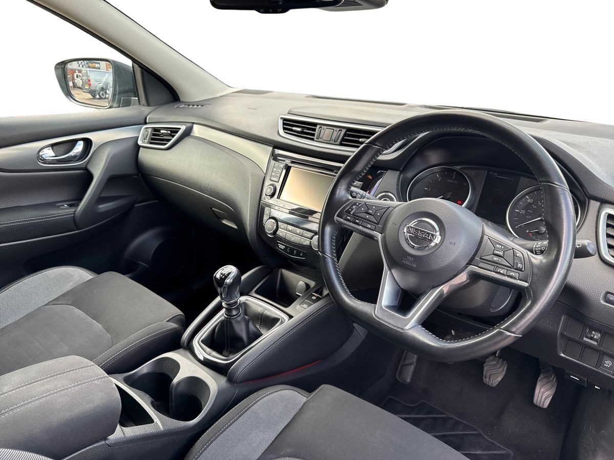 Used Nissan Qashqai 2018 for sale - 76868250: Photo 3