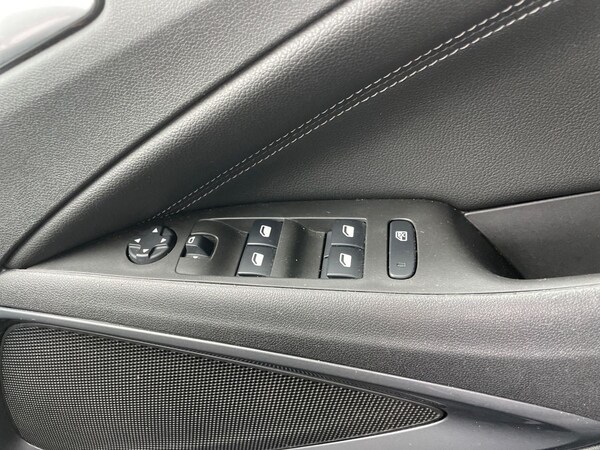 Used Vauxhall Crossland 2021 for sale - 76140381: Photo 17