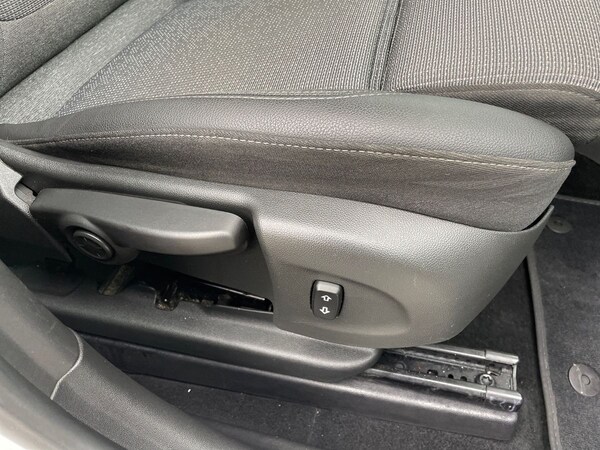 Used Vauxhall Crossland 2021 for sale - 76140381: Photo 34