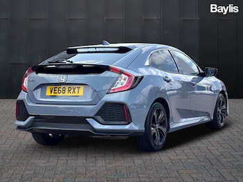 Used Honda Civic 2018 for sale - 75534017: Photo