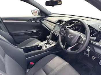 Used Honda Civic 2018 for sale - 75534017: Photo