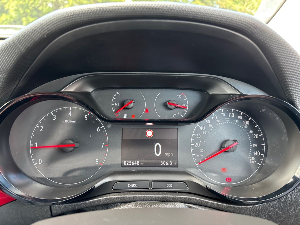 Used Vauxhall Crossland 2022 for sale - 76868396: Photo 21