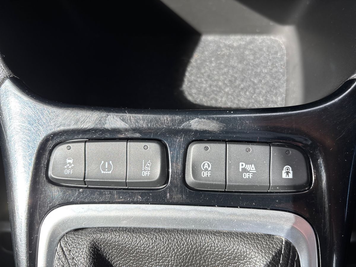 Used Vauxhall Crossland 2022 for sale - 76868396: Photo 35