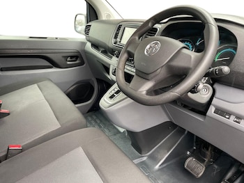 Used Vauxhall Vivaro Life 2021 for sale - 77393498: Photo