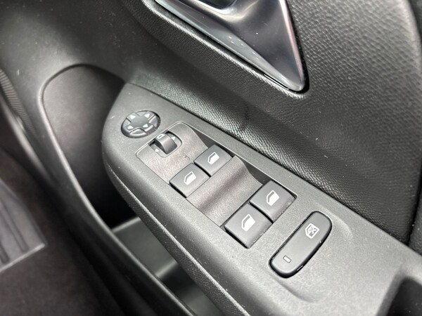 Used Vauxhall Corsa 2021 for sale - 76116720: Photo 17