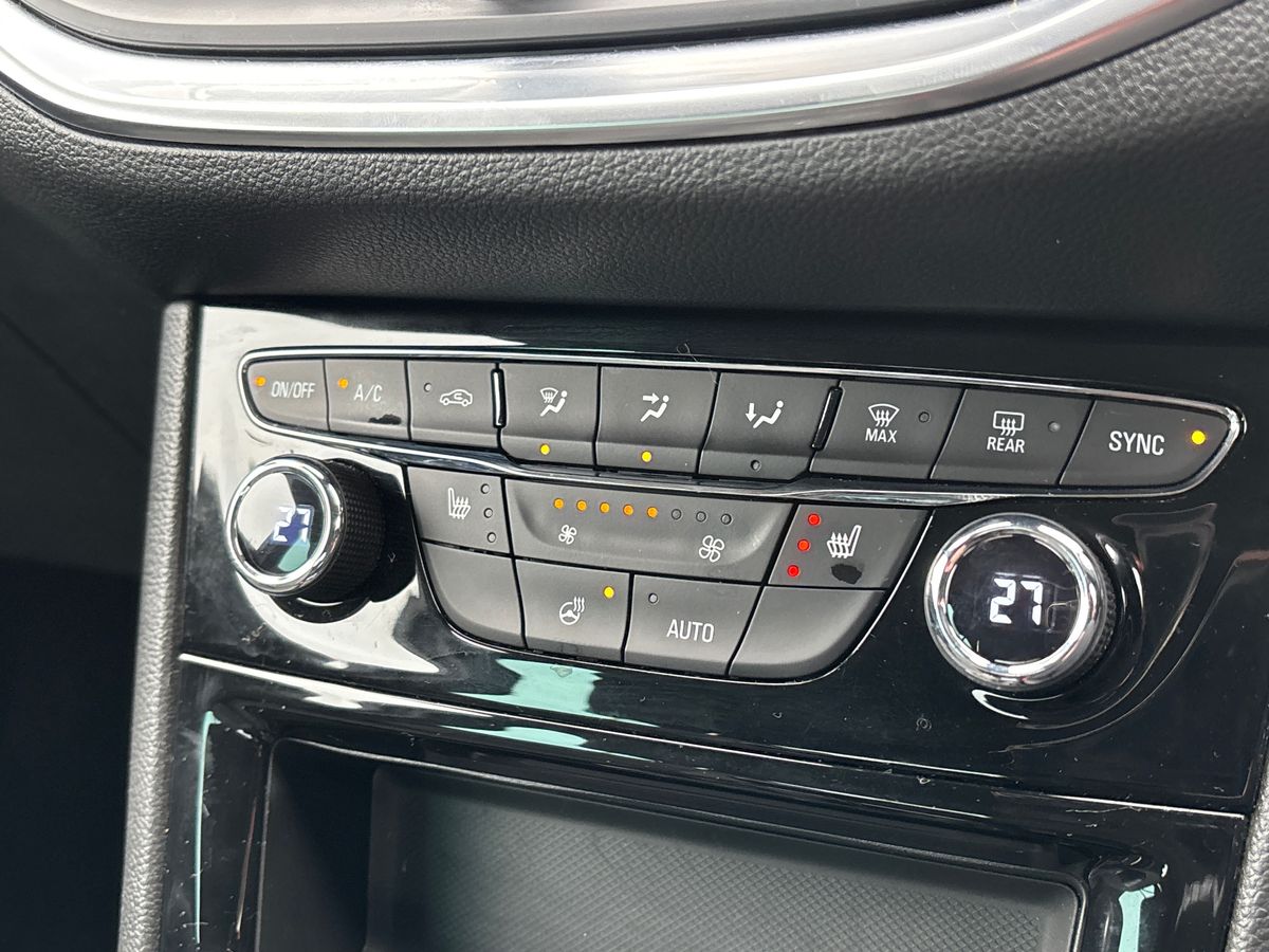 Used Vauxhall Astra 2021 for sale - 76894537: Photo 16