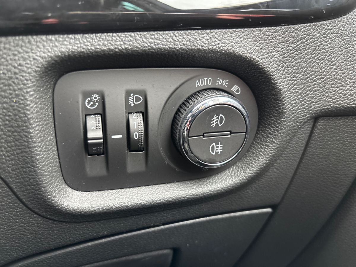 Used Vauxhall Astra 2021 for sale - 76894537: Photo 26