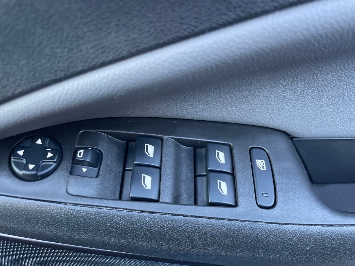 Used Vauxhall Crossland X 2020 for sale - 76872519: Photo 17