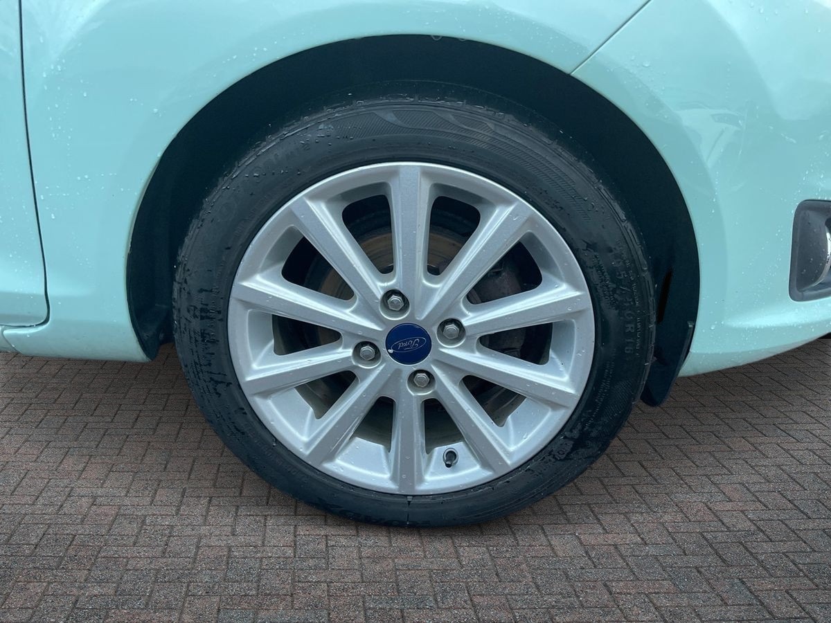 Used Ford Fiesta 2016 for sale - 76872327: Photo 11