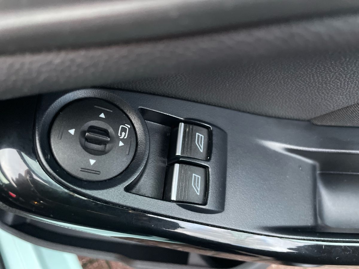 Used Ford Fiesta 2016 for sale - 76872327: Photo 17