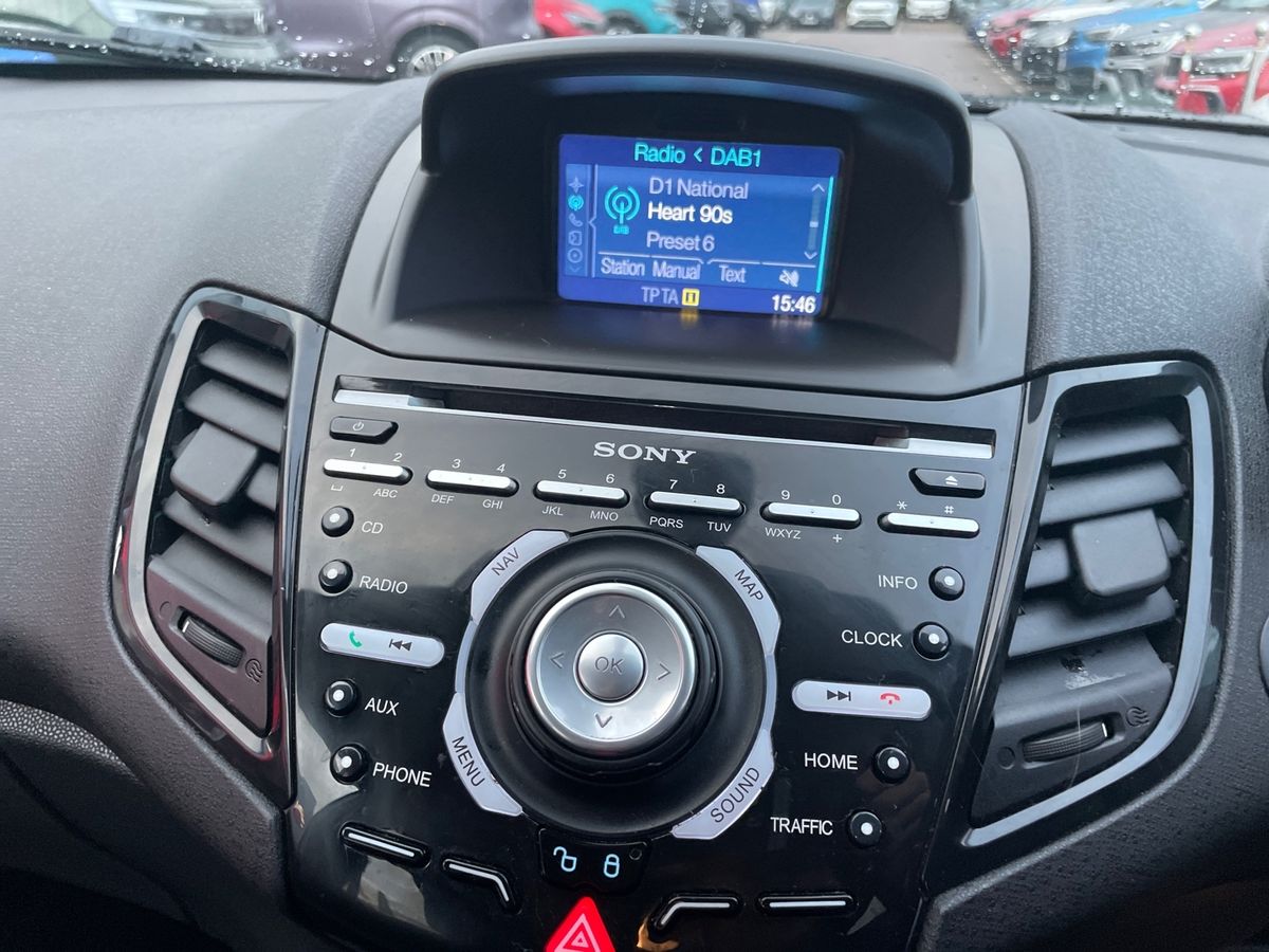 Used Ford Fiesta 2016 for sale - 76872327: Photo 18