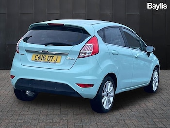 Used Ford Fiesta 2016 for sale - 76872327: Photo