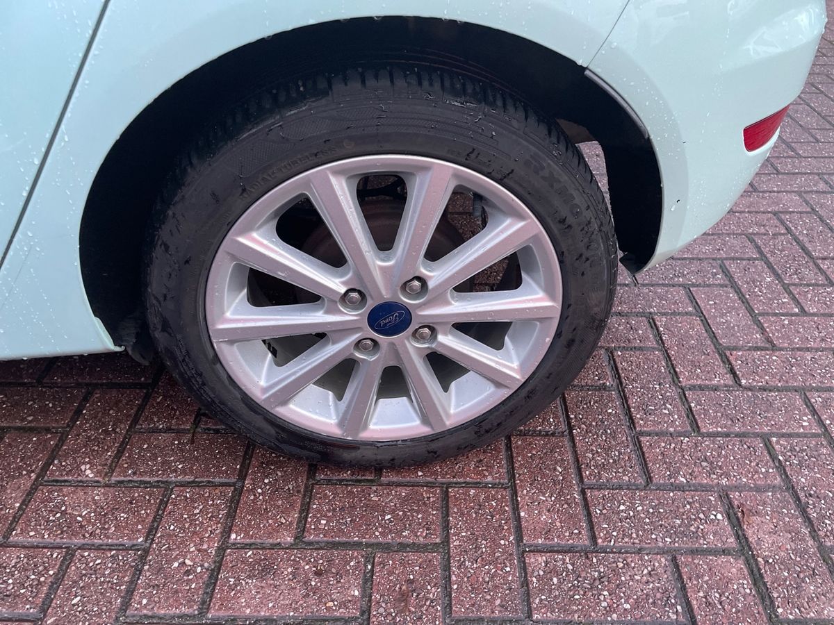 Used Ford Fiesta 2016 for sale - 76872327: Photo 31