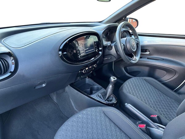 Used Toyota Aygo X 2023 for sale - 76183908: Photo 14