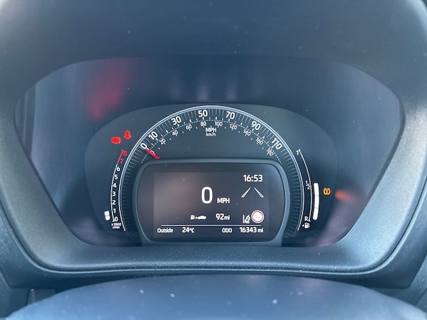 Used Toyota Aygo X 2023 for sale - 76183908: Photo 21
