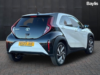Used Toyota Aygo X 2023 for sale - 76183908: Photo 2