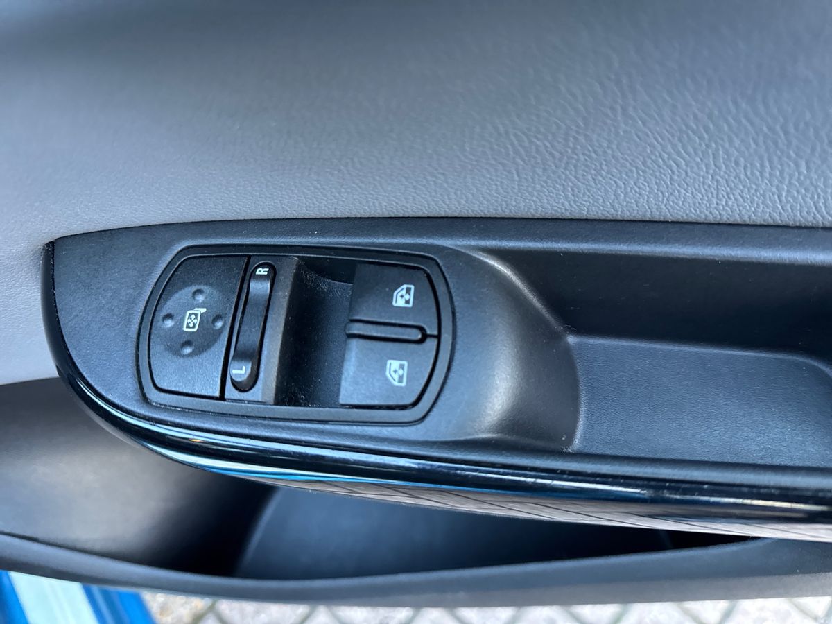 Used Vauxhall Corsa 2018 for sale - 77470806: Photo 17