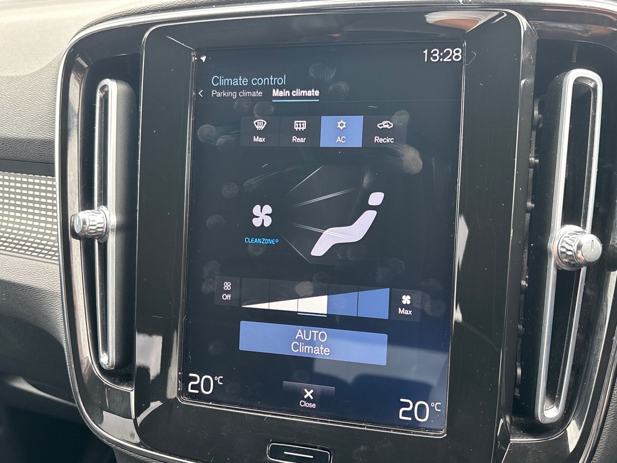 Used Volvo XC40 2020 for sale - 76870055: Photo 16